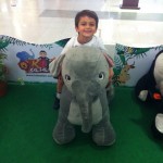 Nosso mini cliente se divertindo!