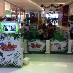 Kid Safari Pelúcias Motorizadas